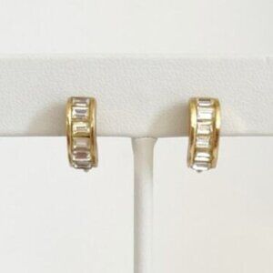 DIOR Vintage Baguette Crystal Gold Toned Clip On Earrings